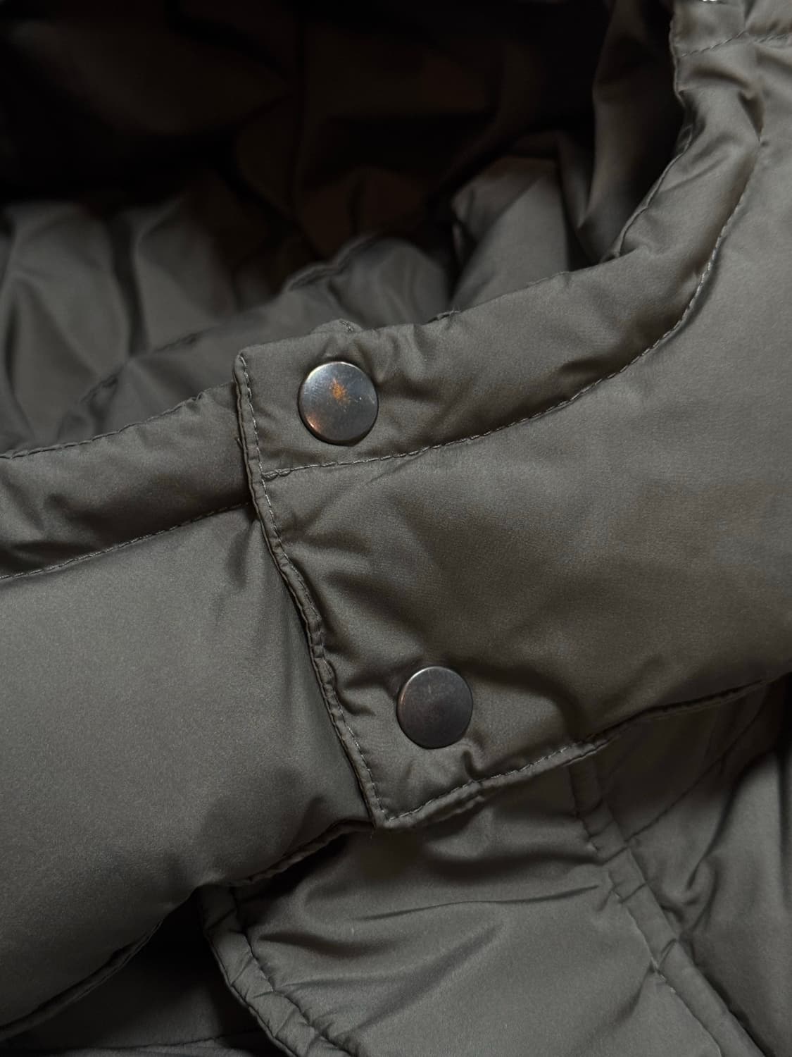 [Belier] 크로스라인 후디드 구스 다운(올리브) M 상품이미지9