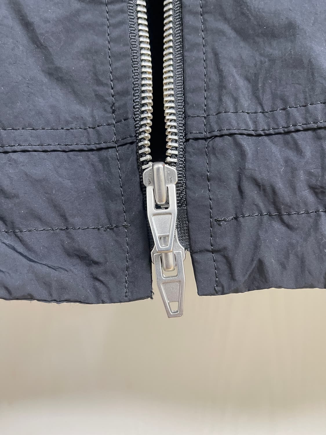 준지 블랙 후드 바람막이 자켓 24FW(100-105사이즈) 상품이미지3