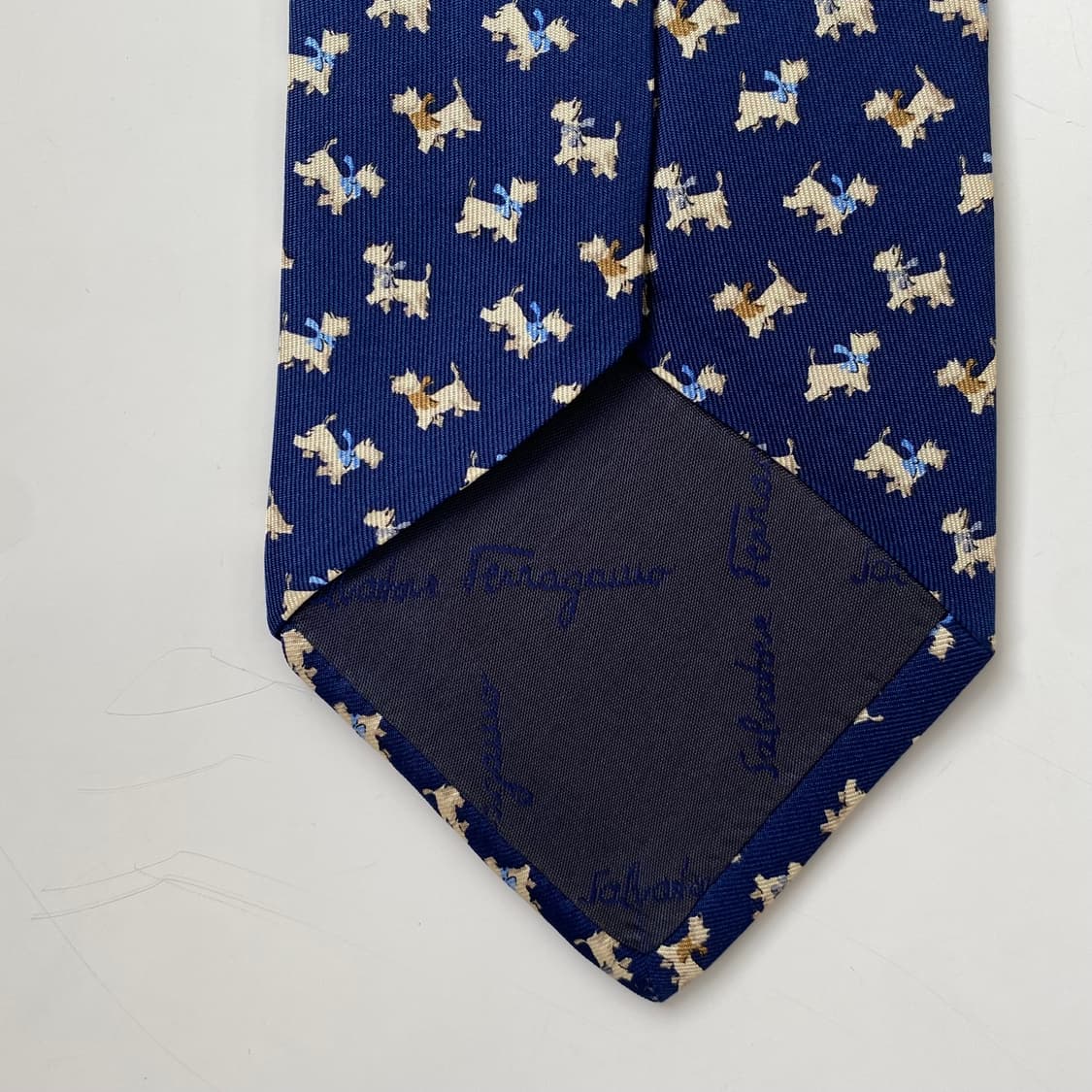 페레가모(Ferragamo) 명품 정품 넥타이  상품이미지7