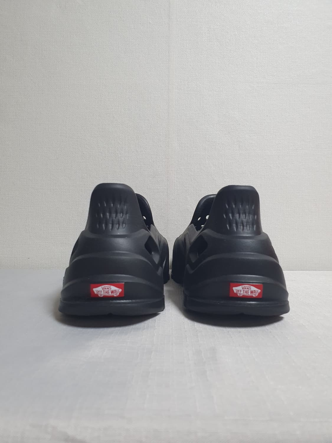 260mm 반스 슬립온 트랙 아쿠아슈즈 클로그 캐비어 블랙 8 상품이미지5