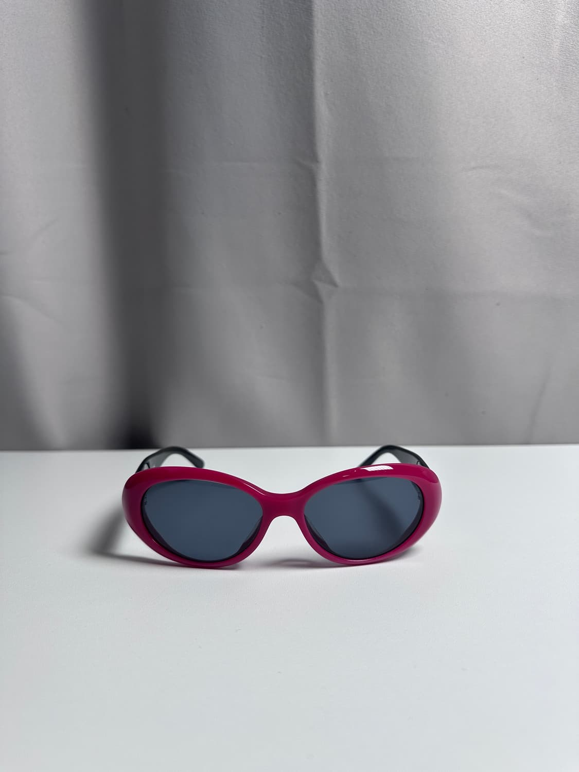 샤넬 오벌 프레임 선글라스 – 1990s 팝 아이콘 리에디션 상품이미지1