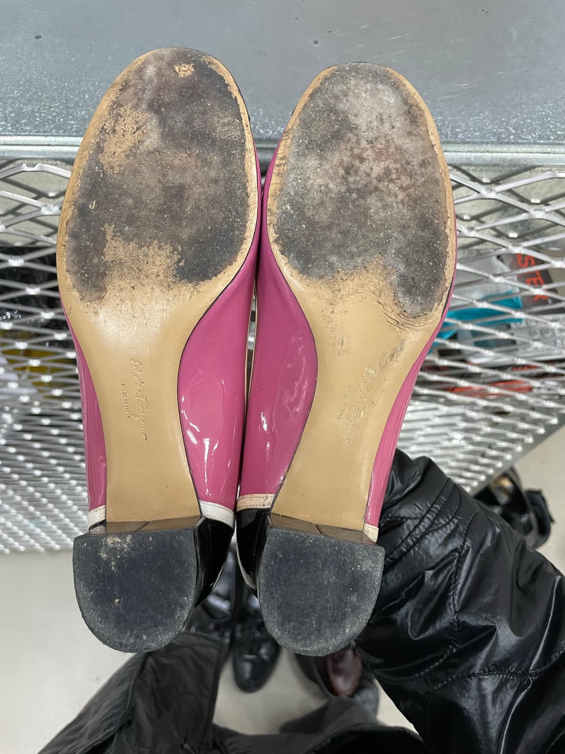 페레가모 레더 힐6.5 상품이미지6