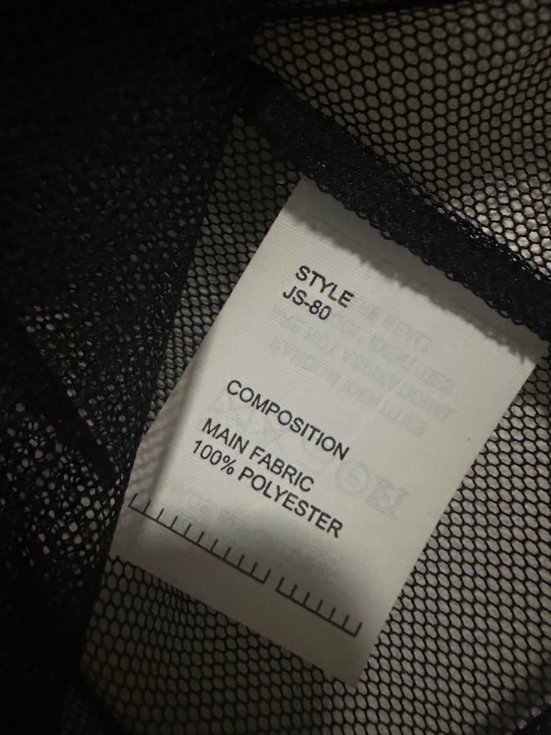 RANDOM IDENTITIES 블랙 메쉬 슬리브리스 탱크탑 상품이미지4