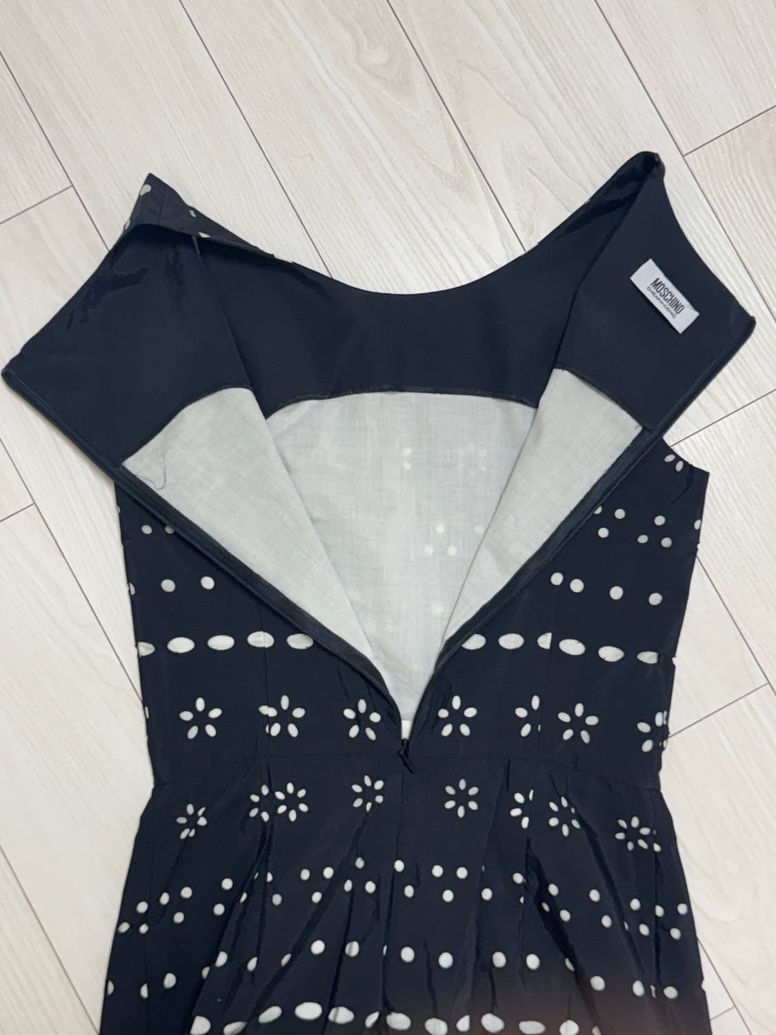 모스키노 민소매 원피스 (44) 상품이미지4