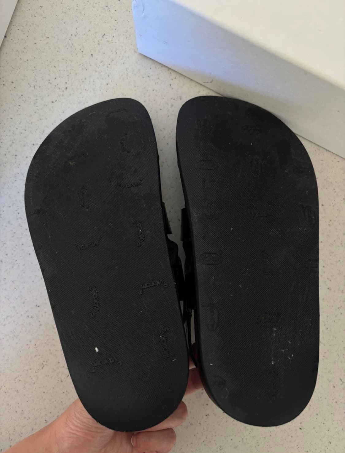 TOTEME 토템 레더 스트랩 샌들 eu36 / 230사이즈 상품이미지3