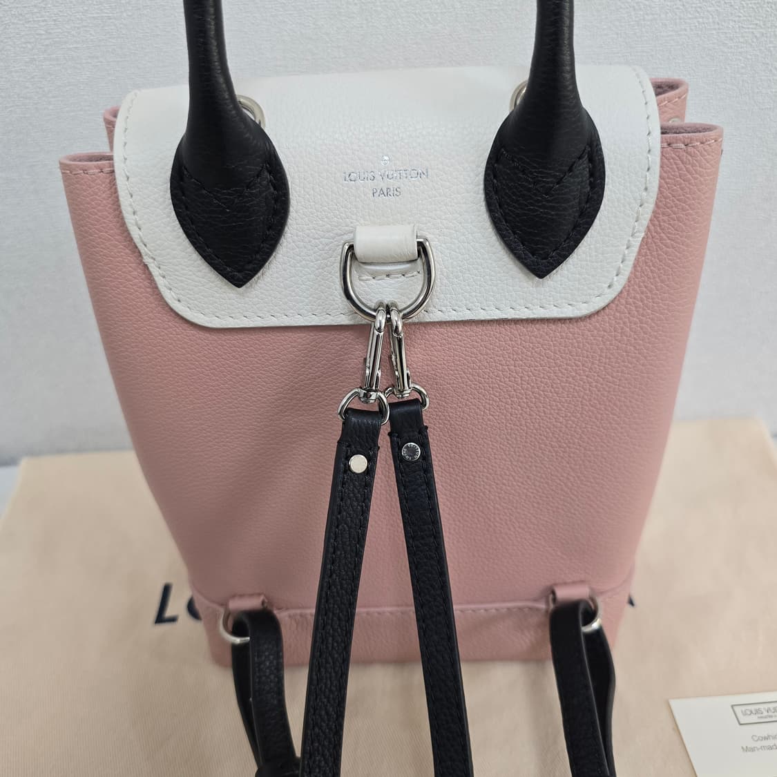 루이비통 락미 백팩 핑크 미니 판매 상품이미지4