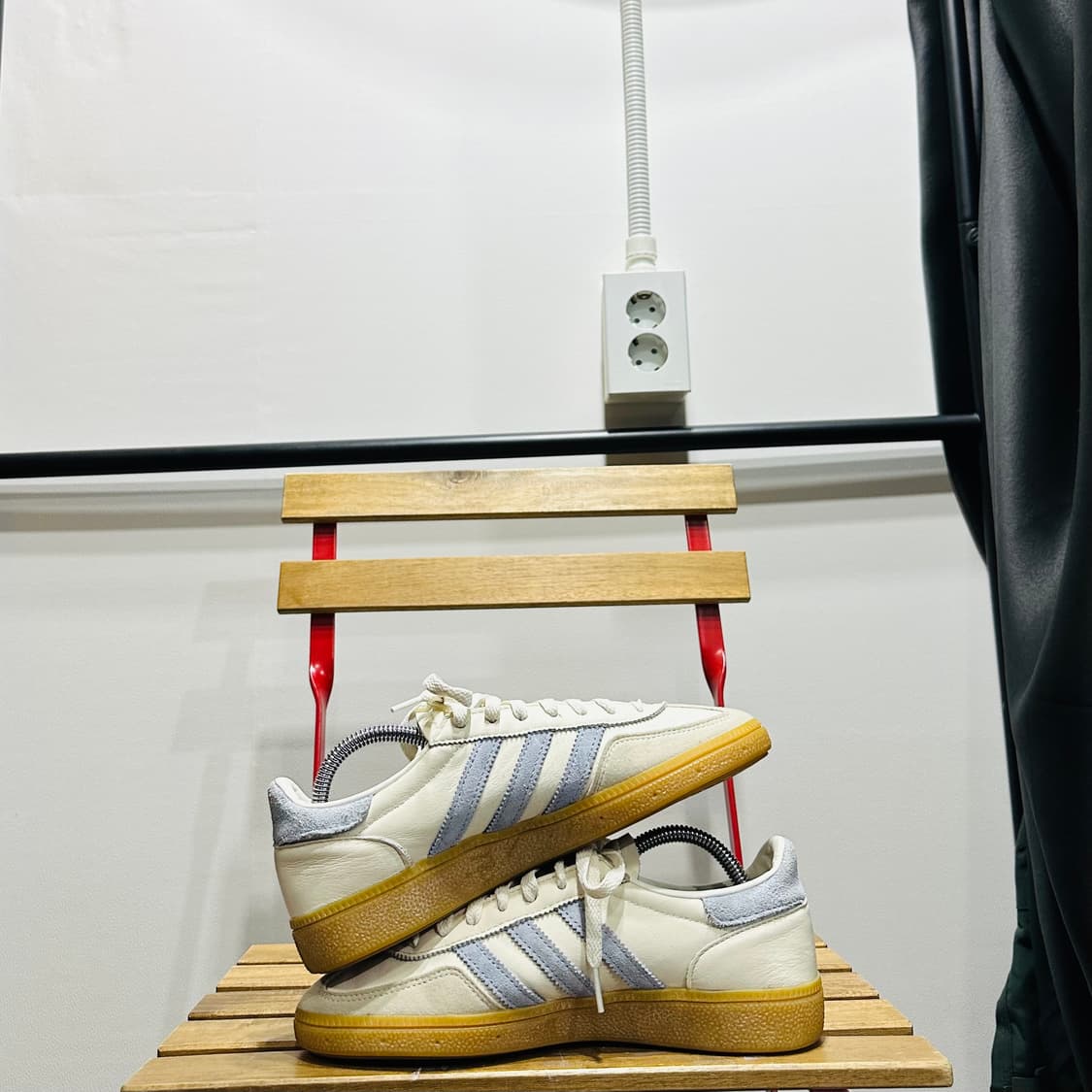 240) 아디다스  운동화 여성 여자 신발 스페지알 아이보리 블루 상품이미지7