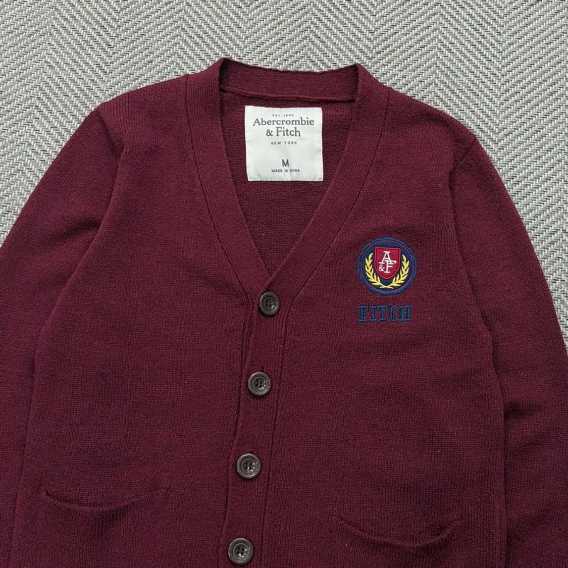 아베크롬비앤피치 자수 로고 니트 가디건 v2602 상품이미지3
