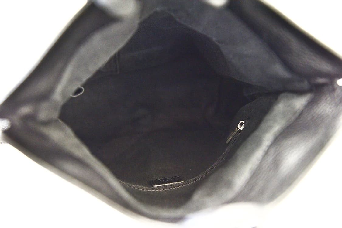 버버리 블랙 혼 토글 숄더백  (정품) 상품이미지9