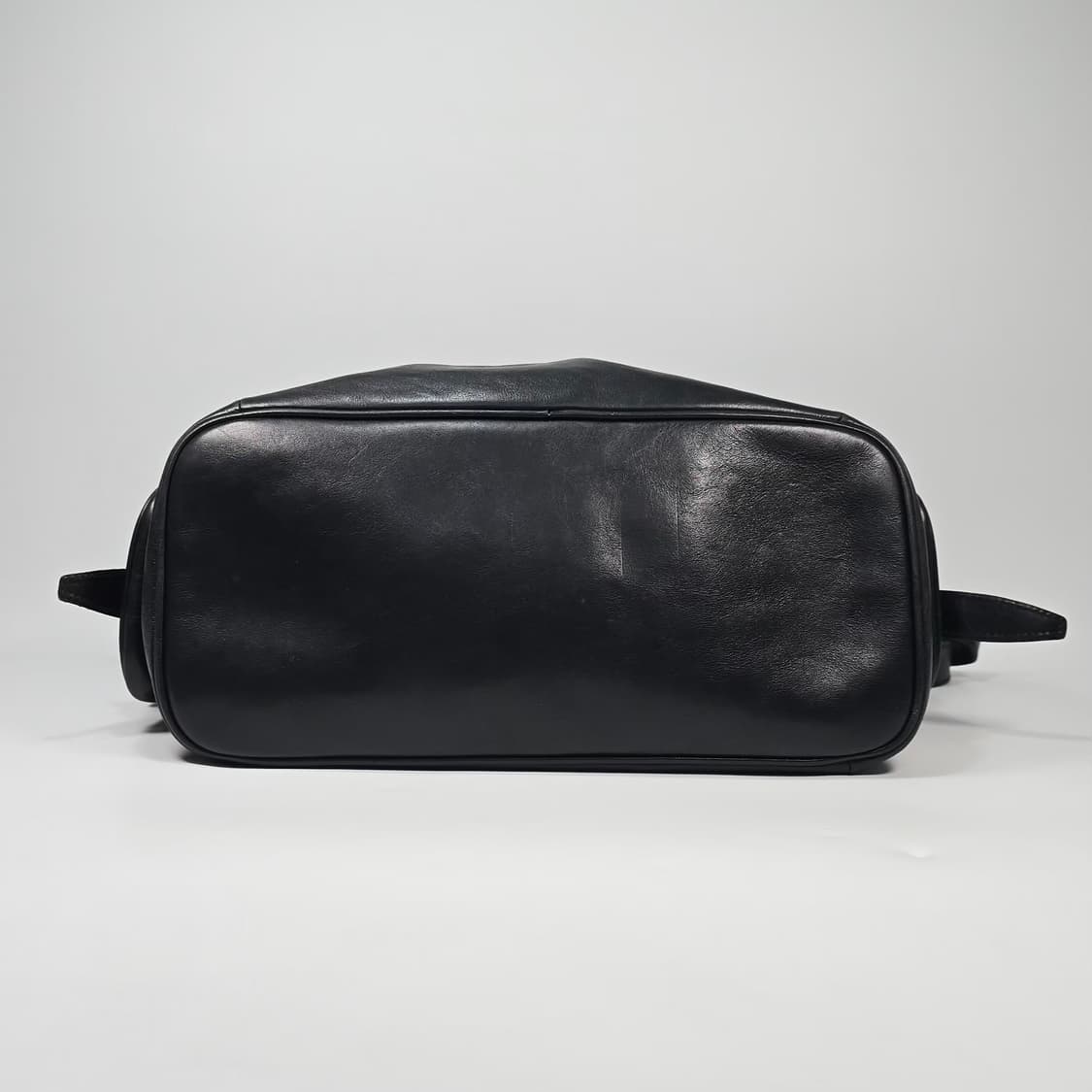 생로랑 드로우스트링 크로스 숄더 버킷백  상품이미지5