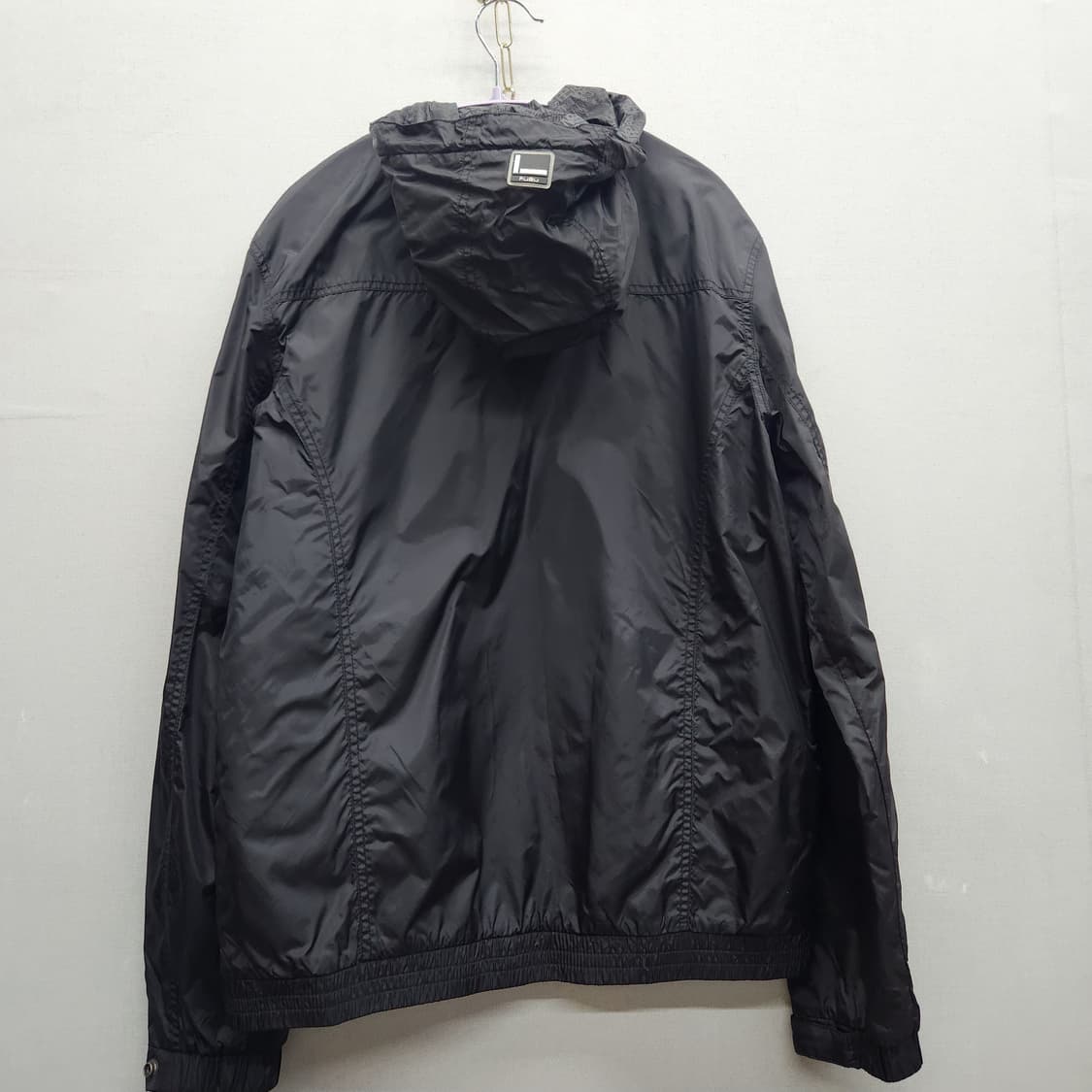 푸부 영문패턴 자수 Y2K바람막이(나일론)  L 상품이미지4