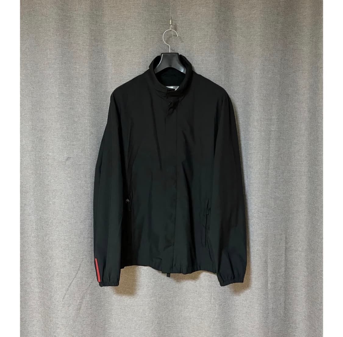 프라다 스포츠 하이넥 집업 상품이미지1