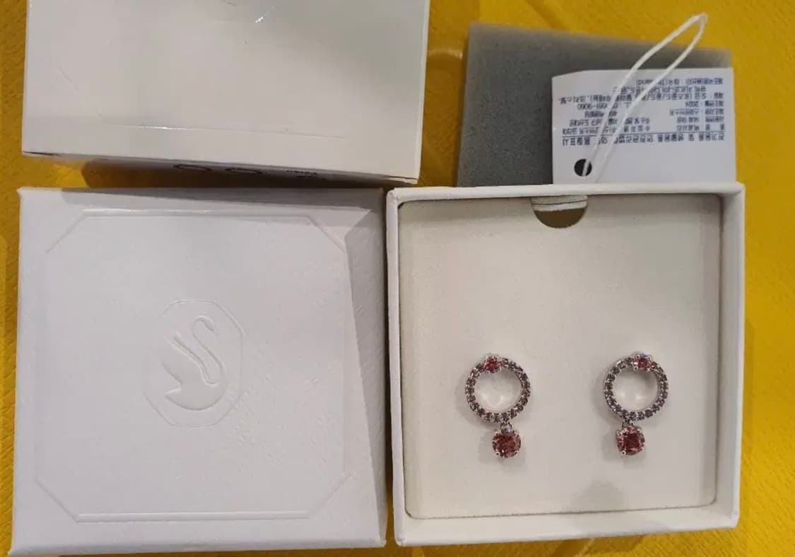 스와로브스키 드롭 핑크 큐빅 귀걸이 사쿠야 손민수 상품이미지3