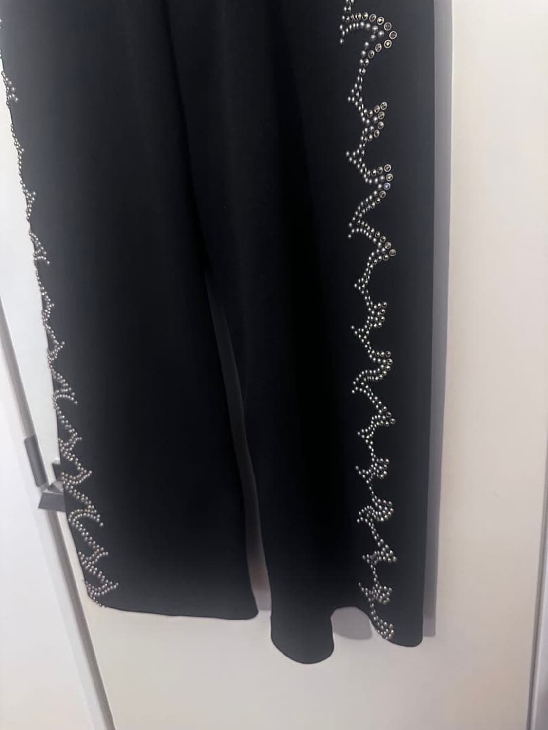 [박보검님 착용] 셀린느 22AW 플레임 스터드 트랙 팬츠 상품이미지4