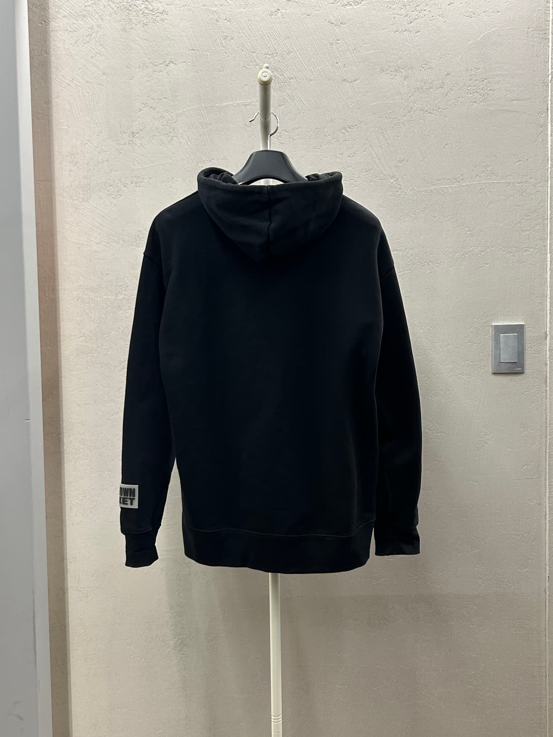 Chinatown Market(차이나타운 마켓) 블랙 스마일 후드티 상품이미지3