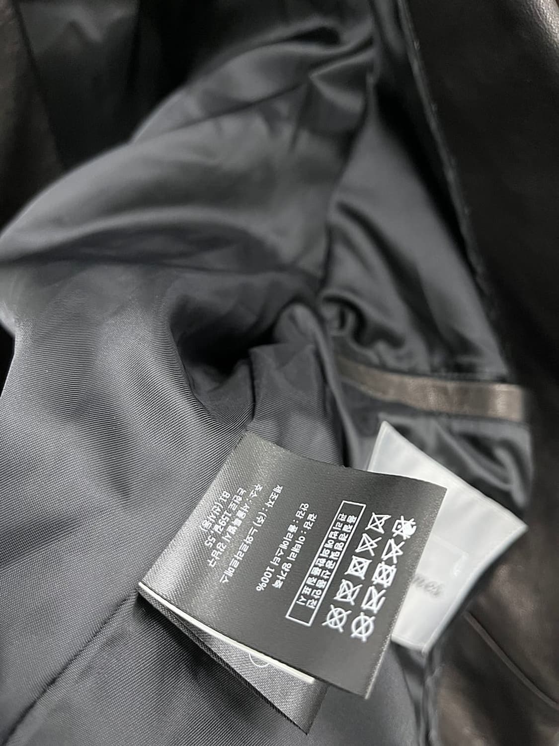 100-105) 느와르라르메스 2024 가죽자켓  상품이미지9