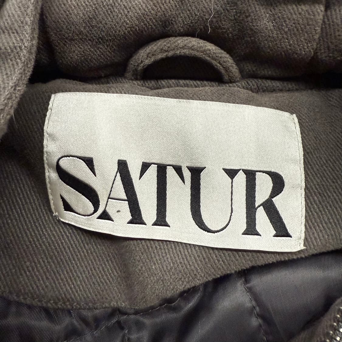 세터 테오 패디드 후드 집업 차콜  상품이미지5