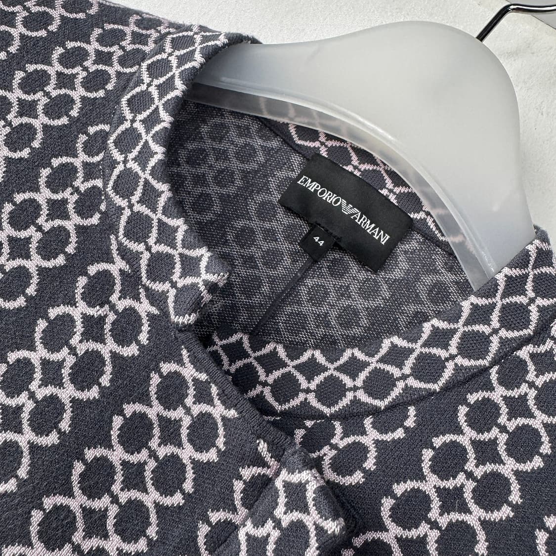 엠포리오 아르마니 24 자카드 니트 자켓 상품이미지4