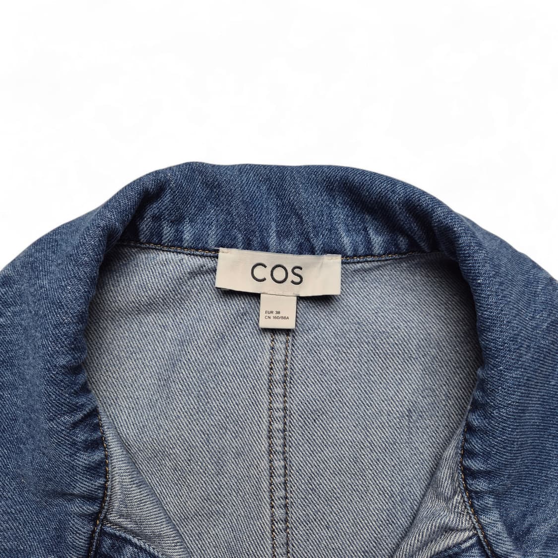 [38] 코스 칼라드 V넥 데님탑 상품이미지4