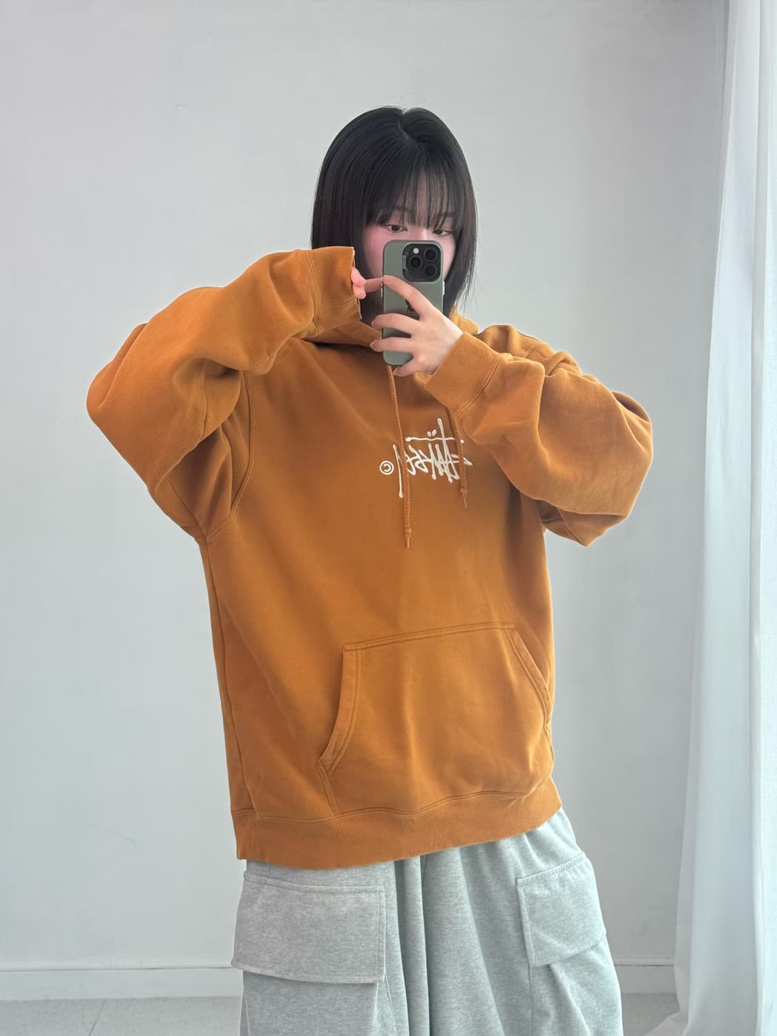 스투시 자수 카멜 후드티 상품이미지3