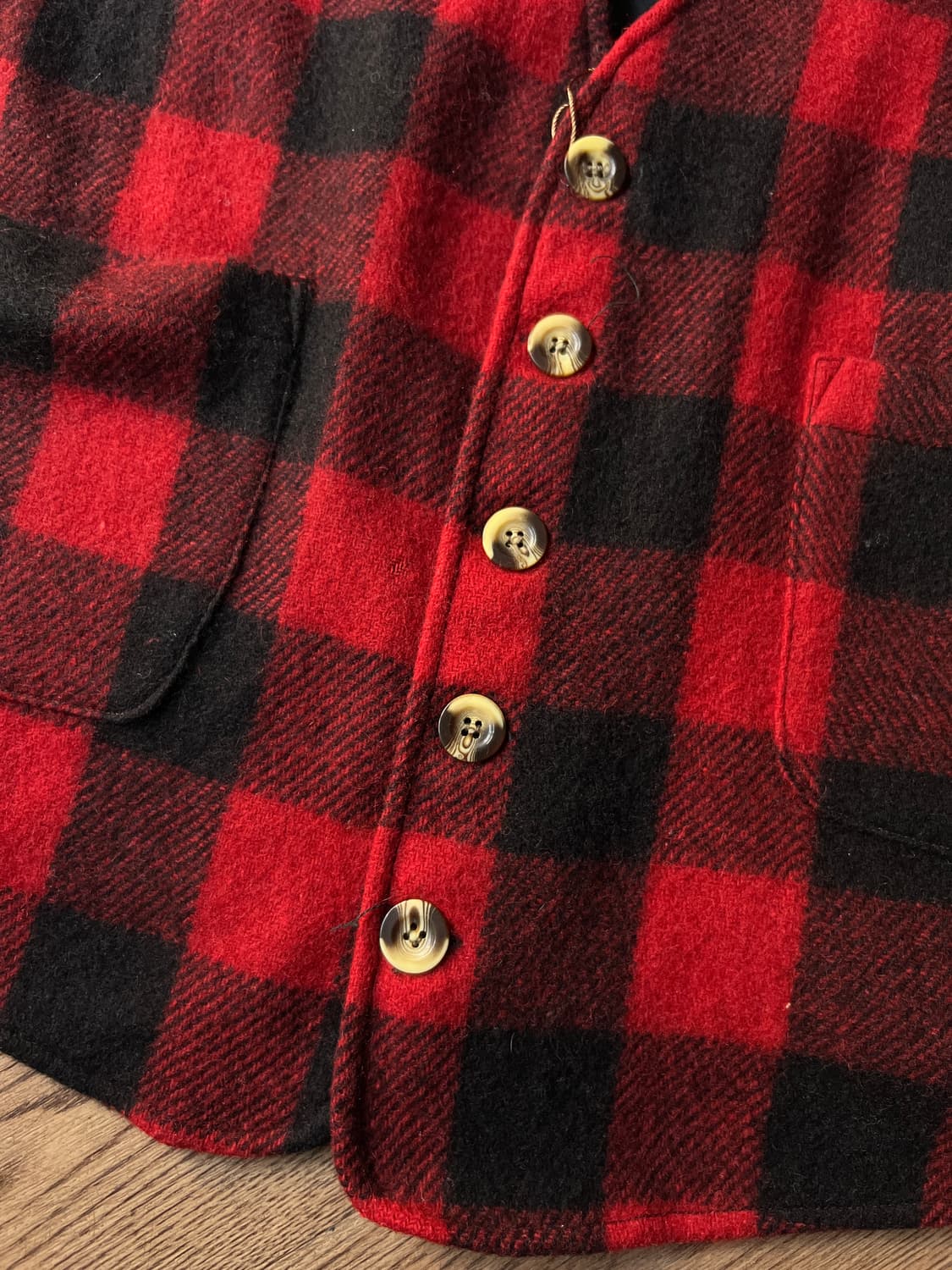[L]PARAGRAFF USA 빈티지 레드 버팔로 체크 울 베스트 상품이미지3