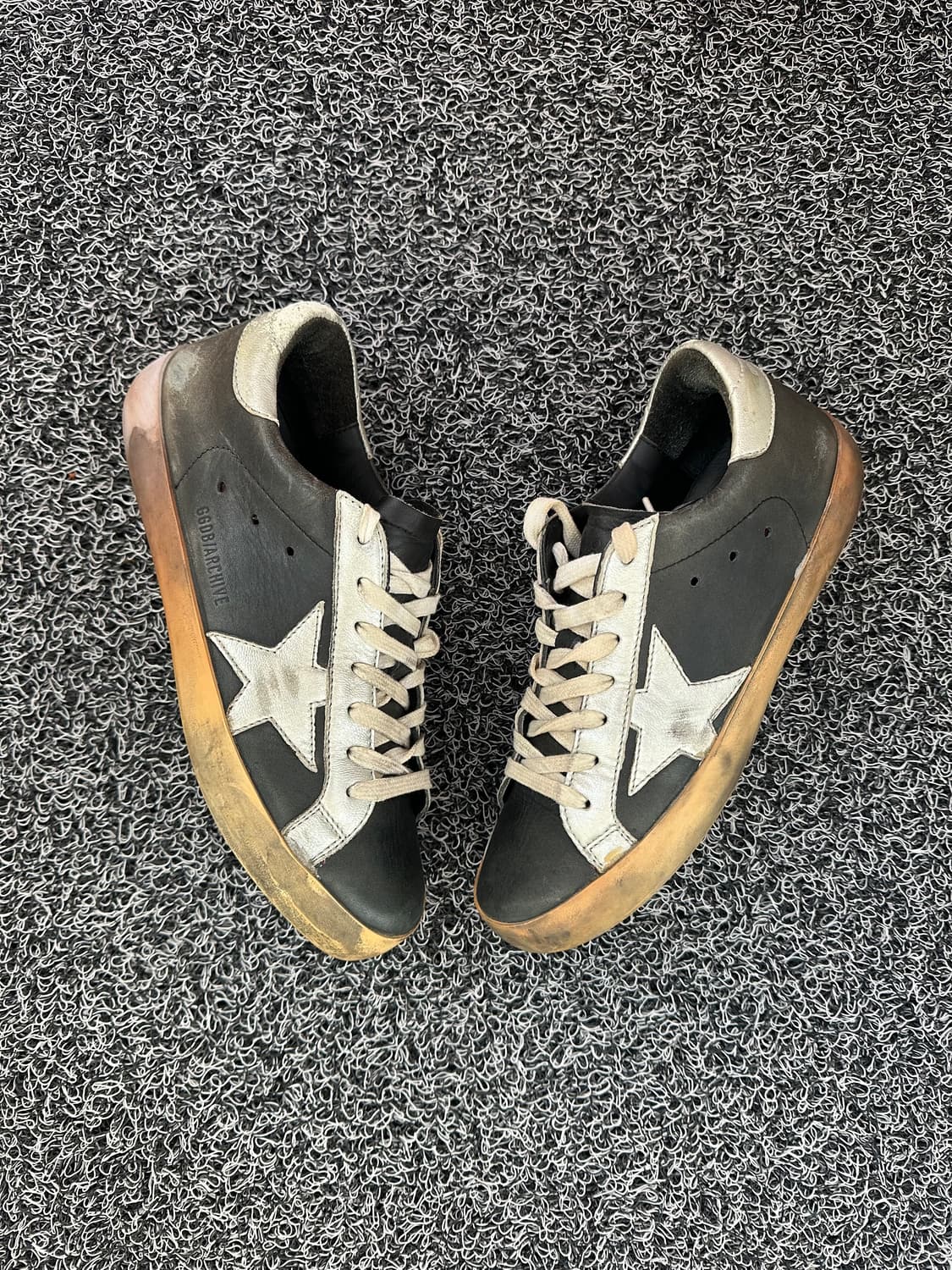 골든구스 슈퍼스타 블랙 실버 스니커즈 250 상품이미지4