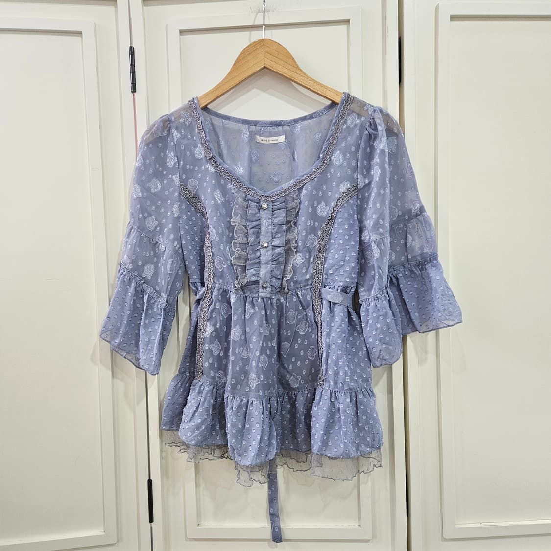 axes femme 프릴 블라우스 상품이미지1