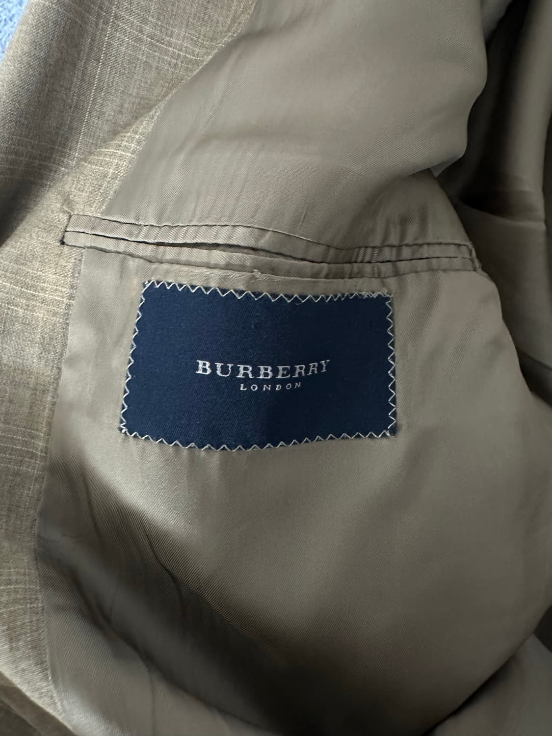 버버리 체크 블레이저 상품이미지4