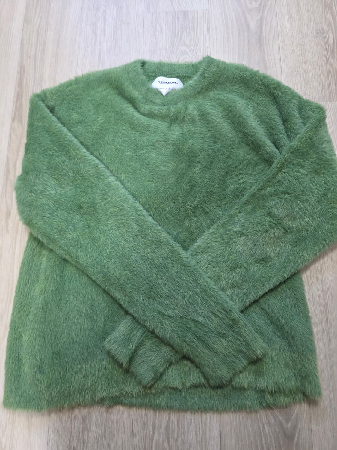 노매뉴얼 앙고라니트 그린 팝니다! 상품이미지1