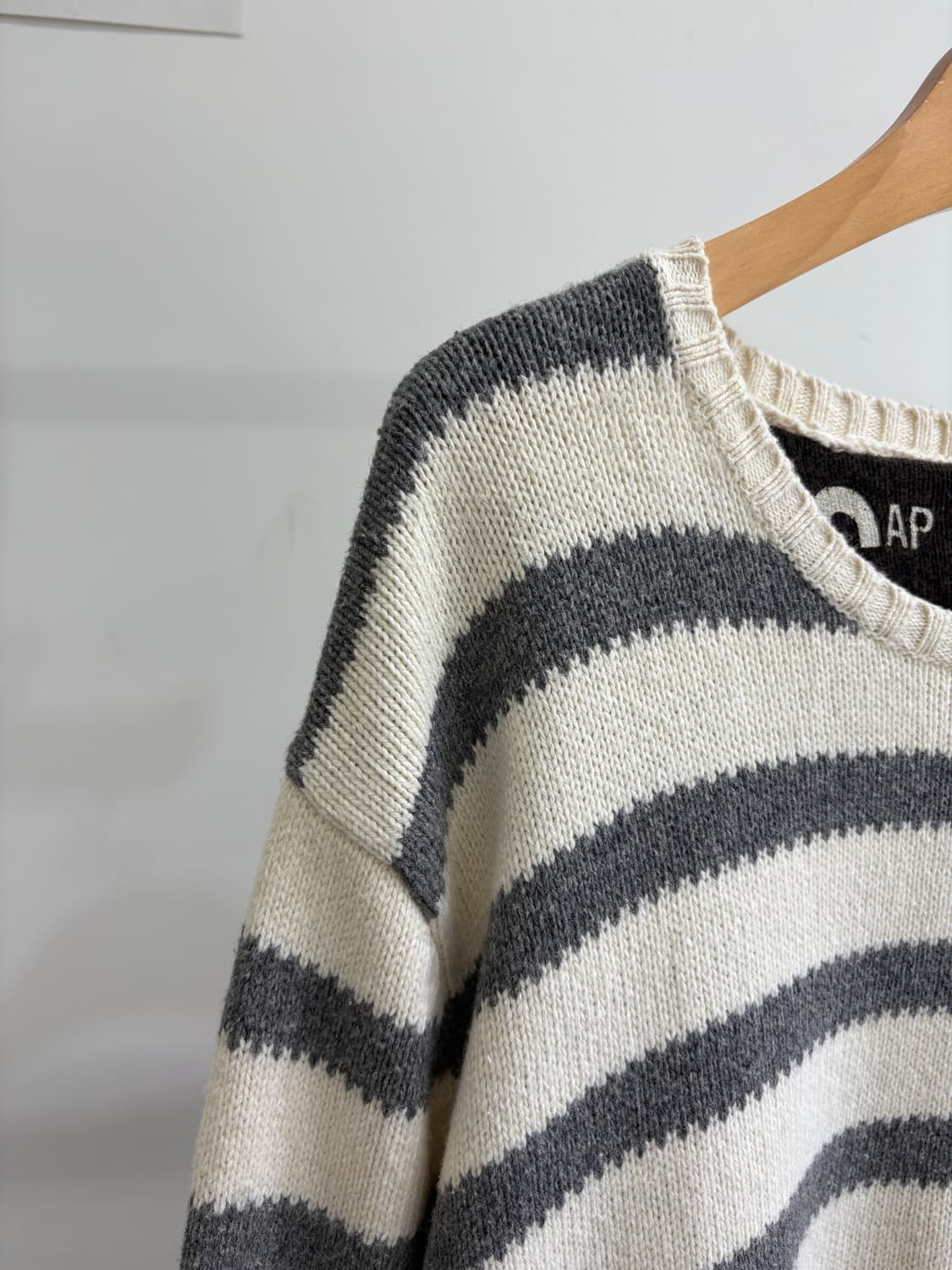 GAP (Made in Hong Kong) 니트 상품이미지3