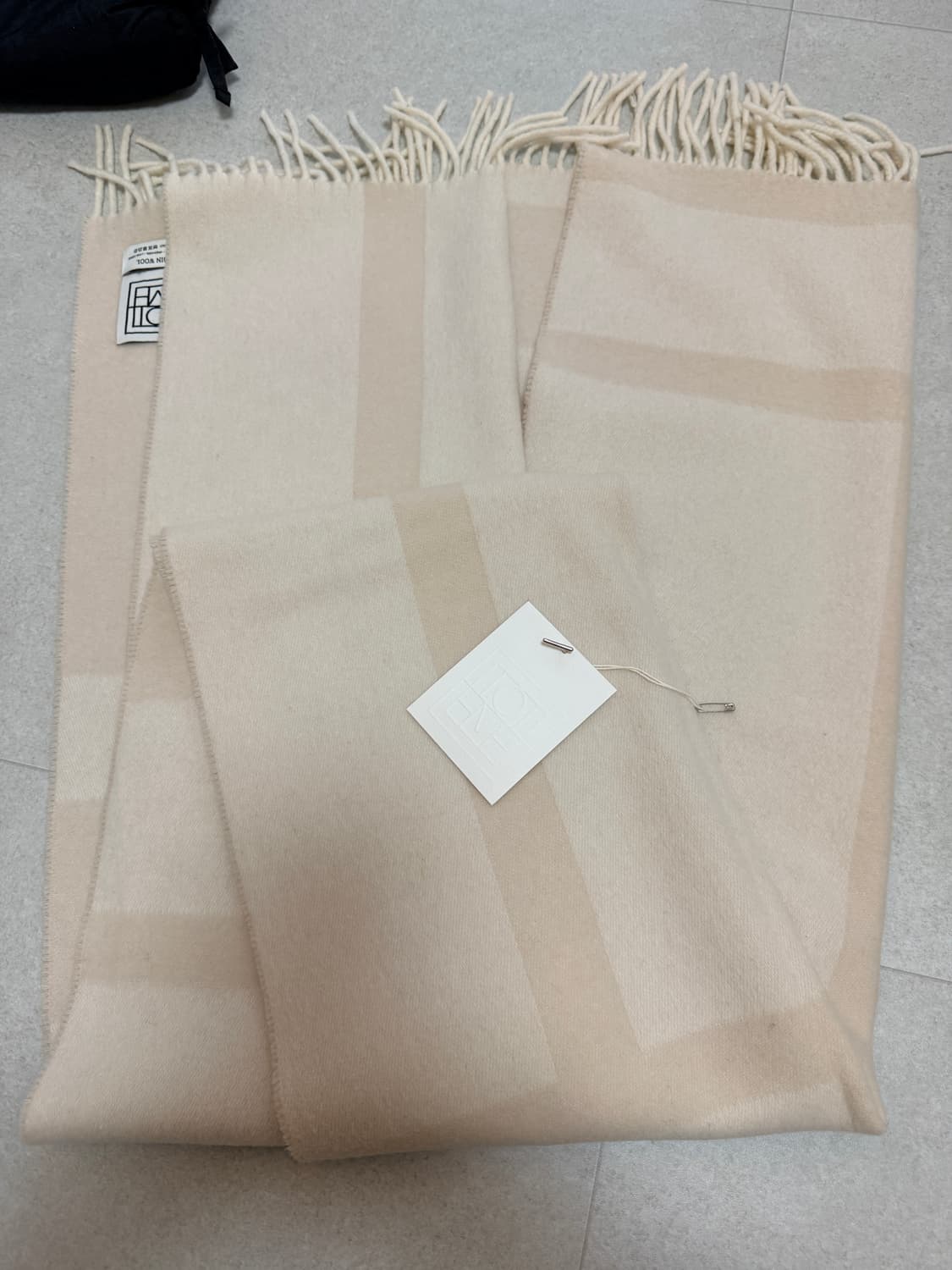 Toteme 토템 모노그램 자카드 울 스카프 본 모노그램 상품이미지6