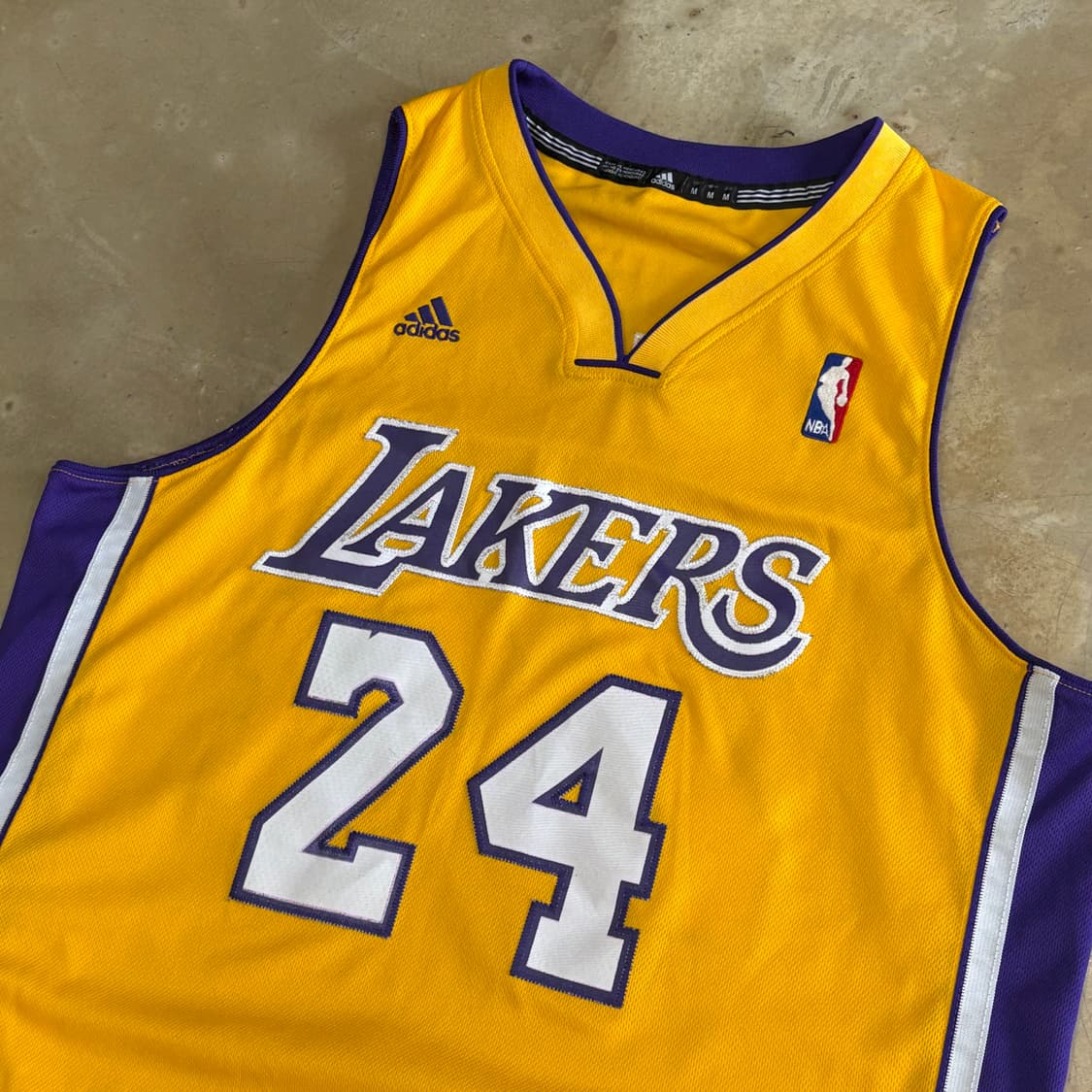 M 아디다스 로스앤젤레스 레이커스 No.24 코비 브라이언트 저지 042 상품이미지1