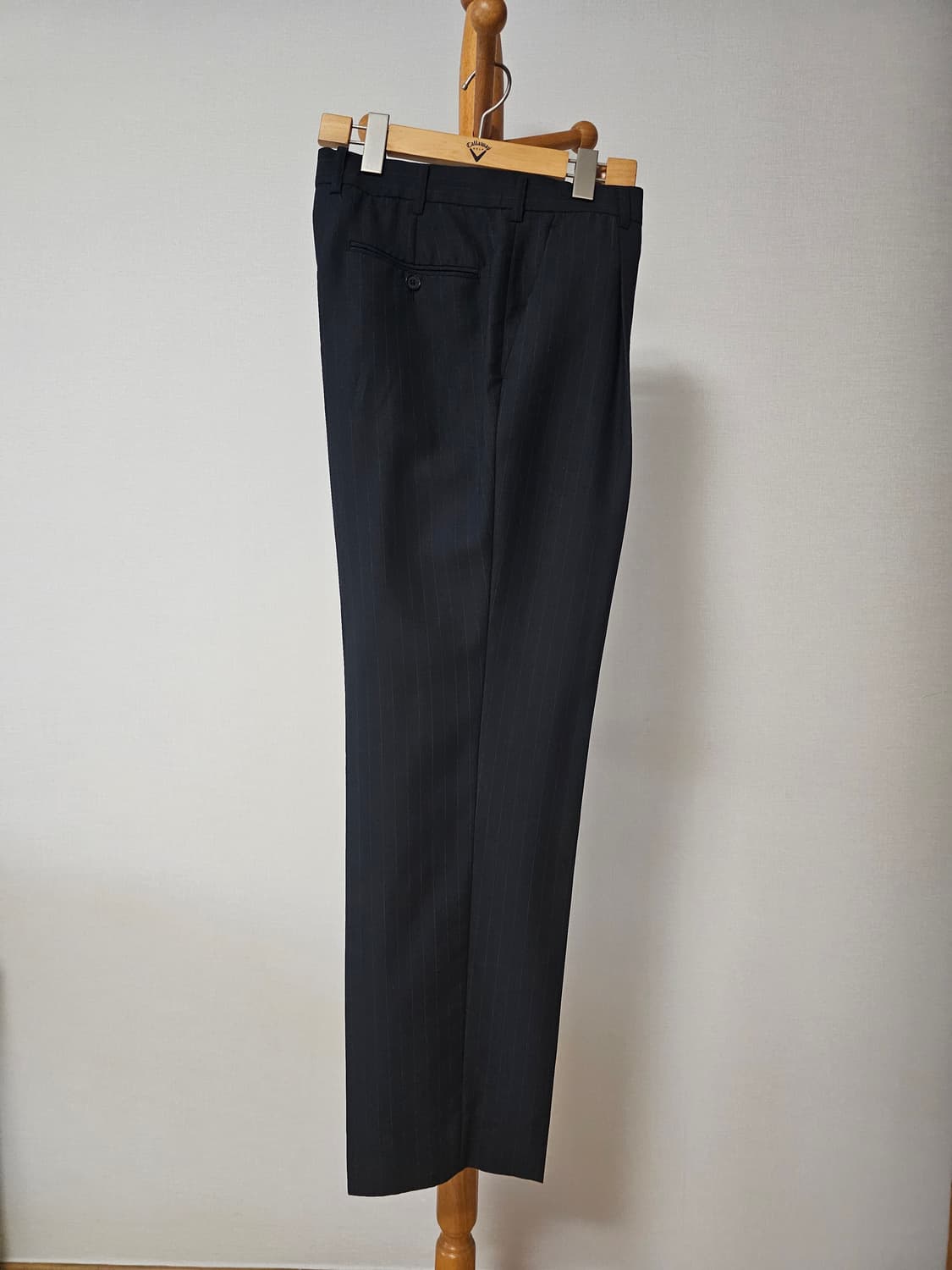 L'UOMO 루오모/워모 모헤어 혼방 정장 세트


 상품이미지6