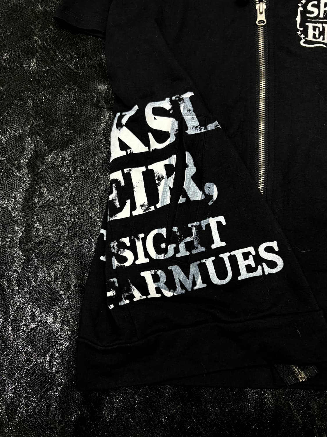 “BACKS” Double Hoodie Y2K Print Half Zip 상품이미지2