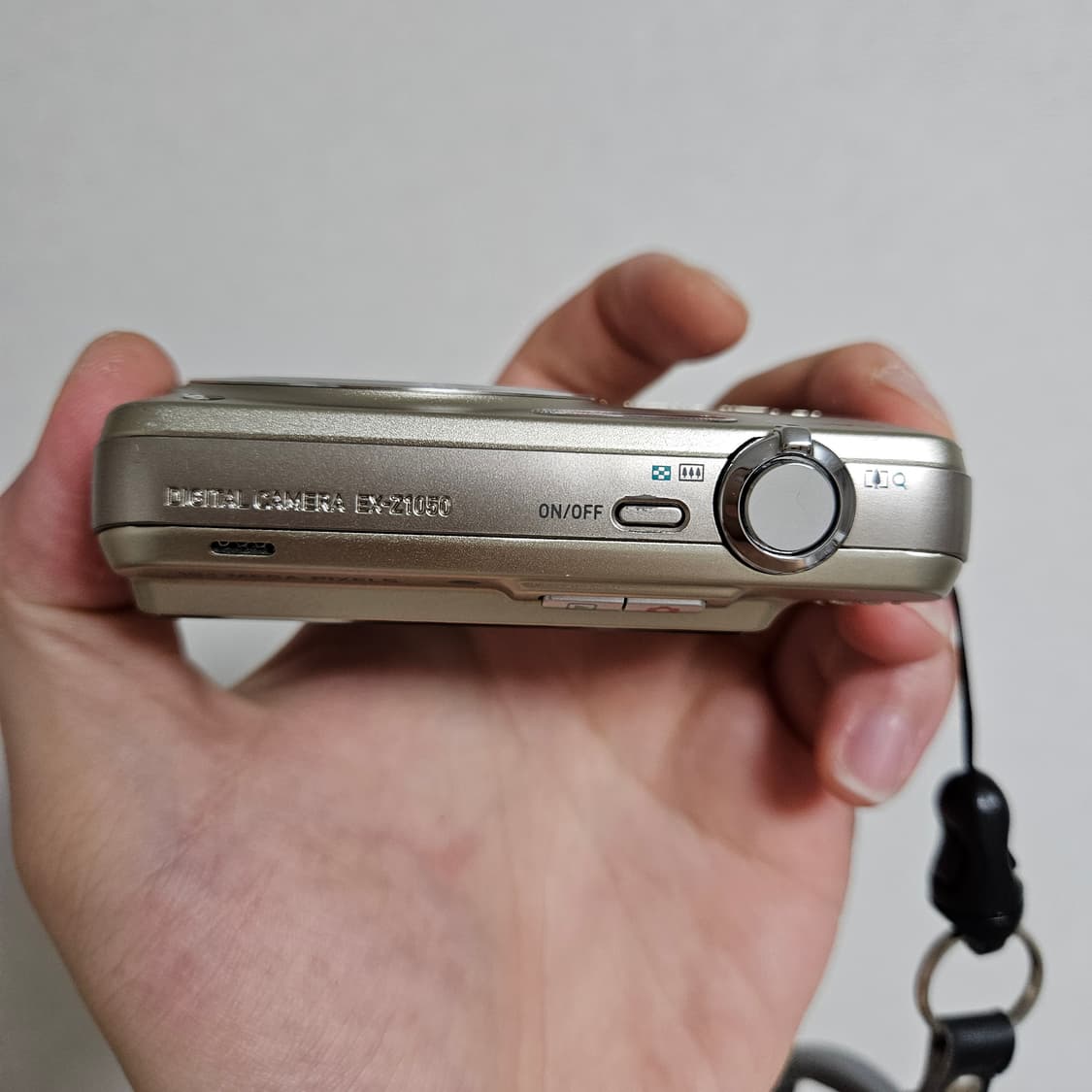 [미품 박스셋] (은채 디카) 카시오 엑슬림 EX-Z1050 골드 박스셋 상품이미지8