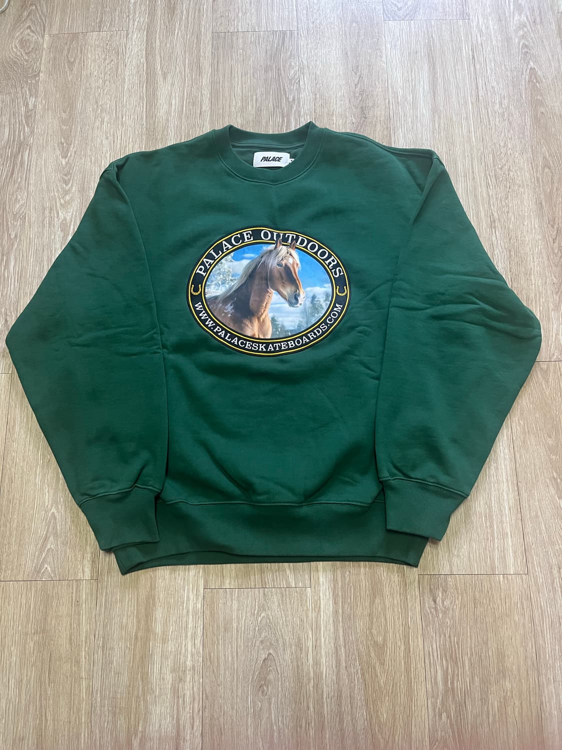 팔라스 PALACE 맨투맨 크루넥 사이즈 M 판매합니다! 상품이미지1