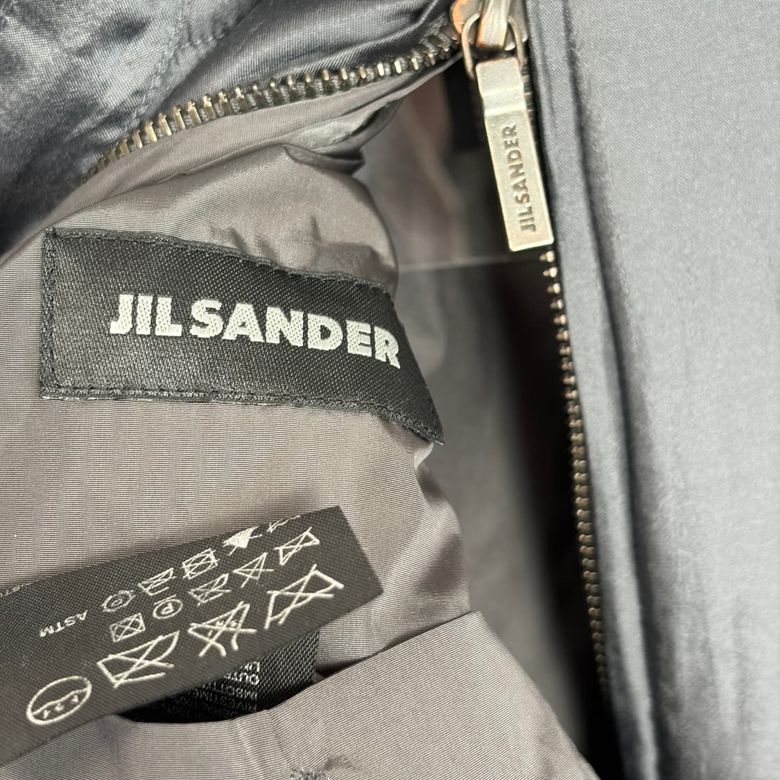 Jil sander 질샌더 패턴 실크 패딩 자켓 상품이미지8