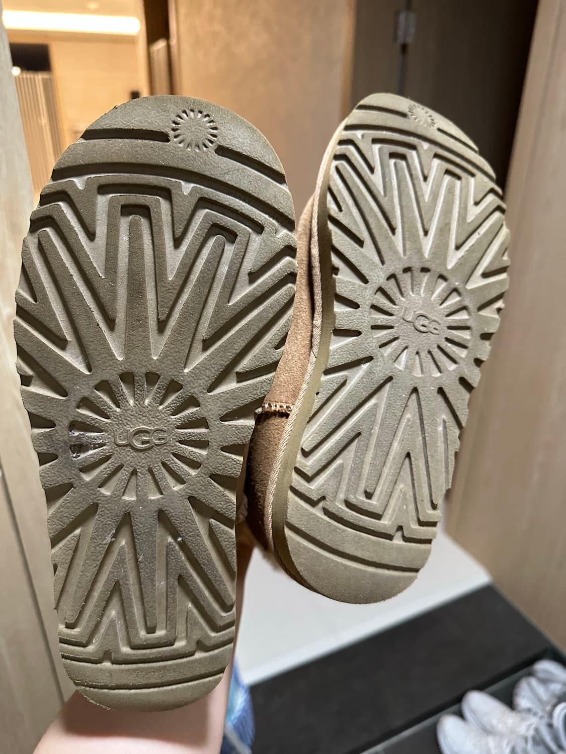 UGG 240 미국산 어그 상품이미지6