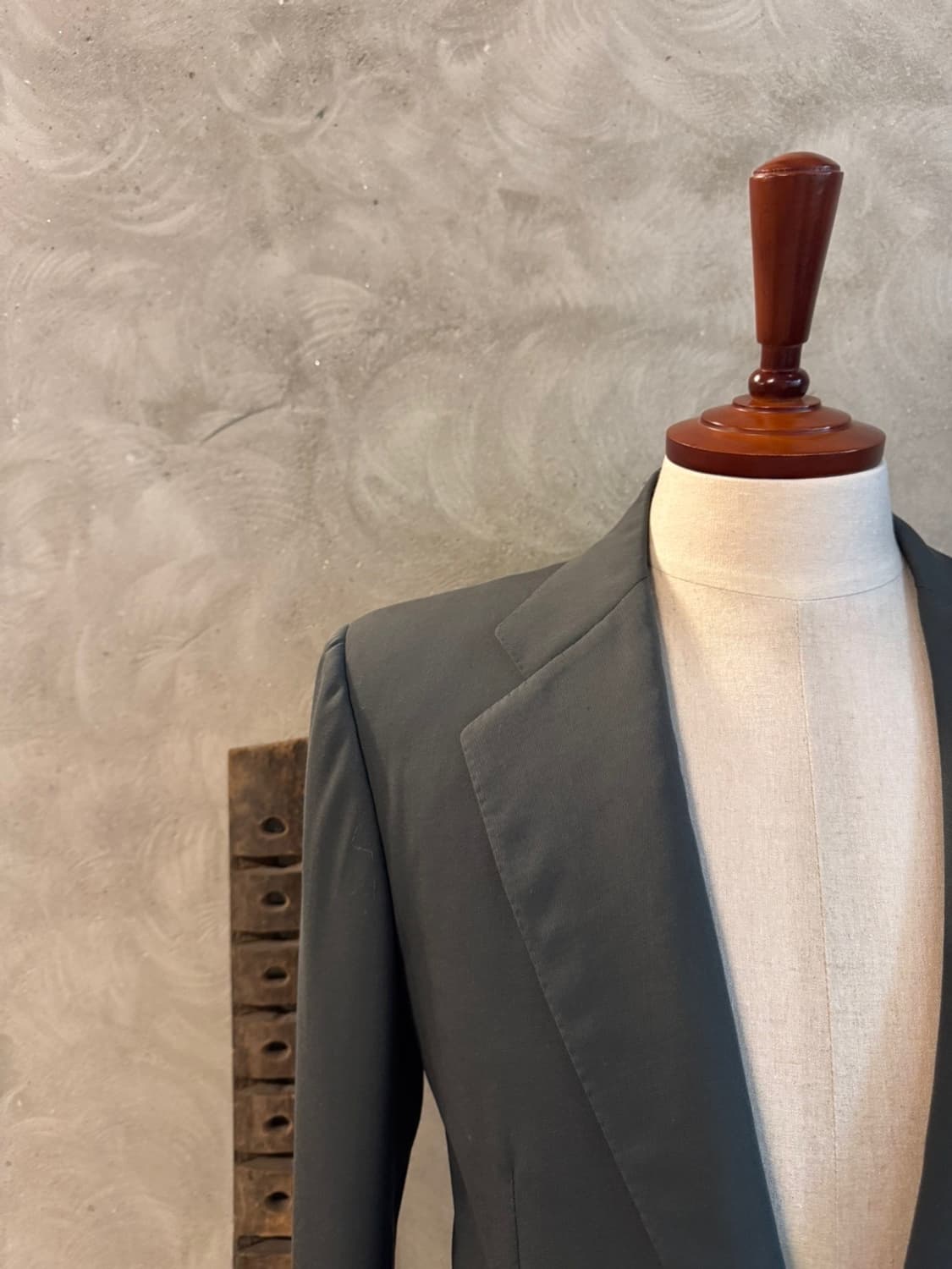 Kiton 키톤 테일러드 자켓 105 상품이미지3