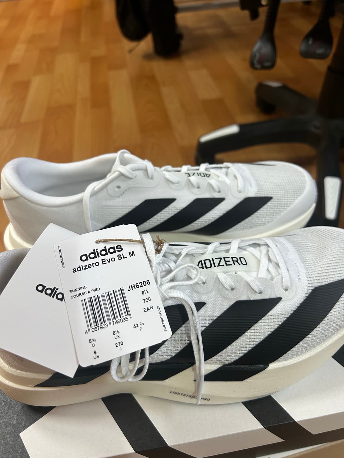 아디제로 에보 sL 상품이미지3