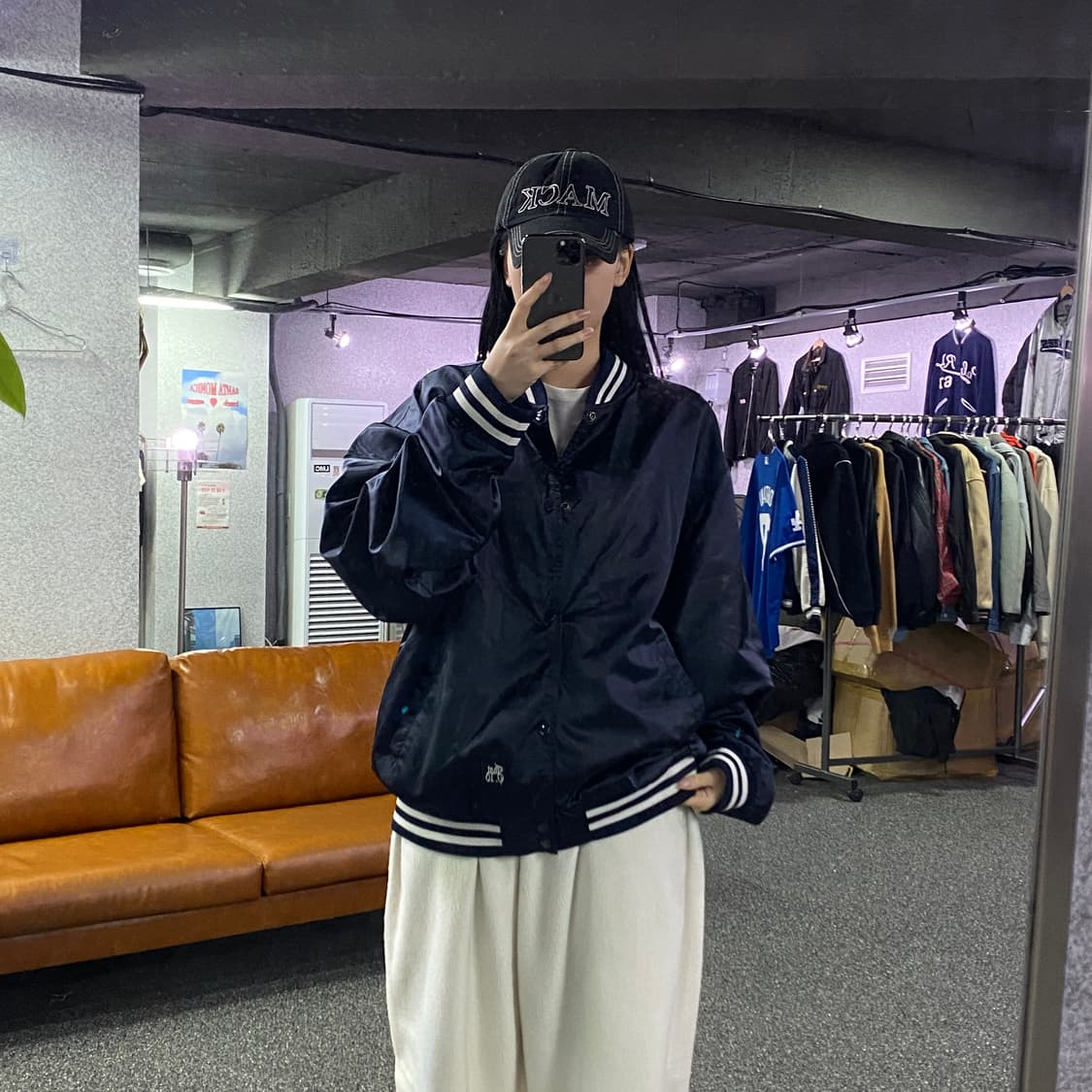 디스이즈네버댓 스펠아웃 빅로고 네이비 세틴 자켓 B3056 상품이미지1