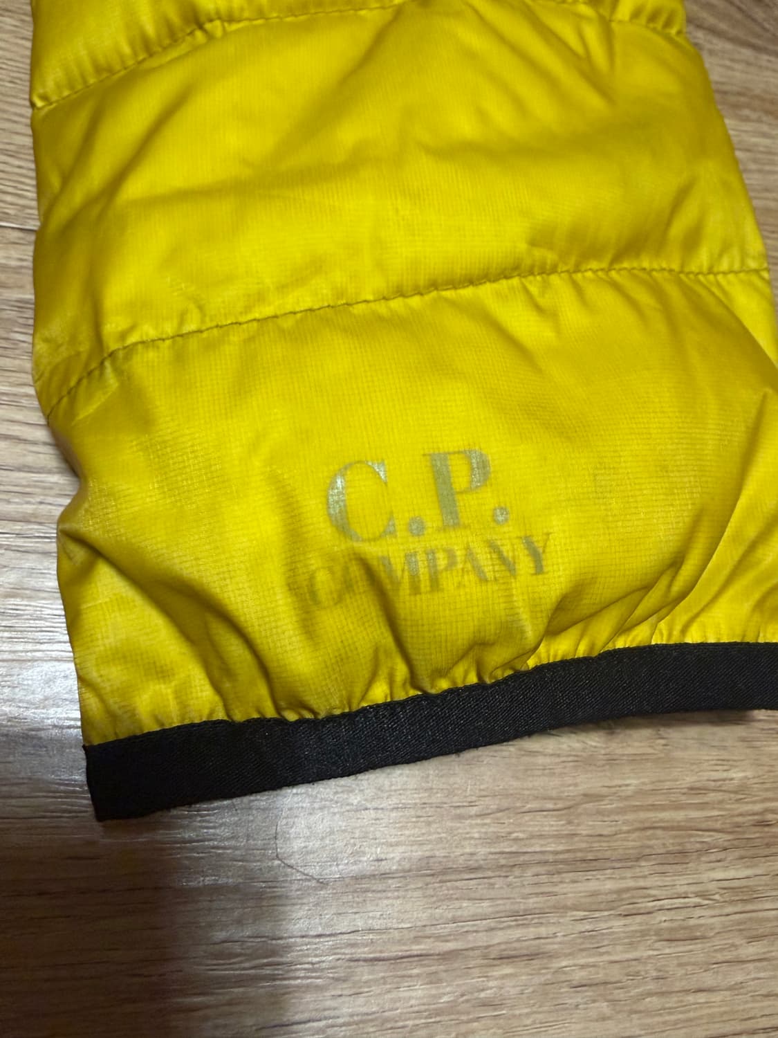 CP company cp컴퍼니 경량패딩 L사이즈 상품이미지2