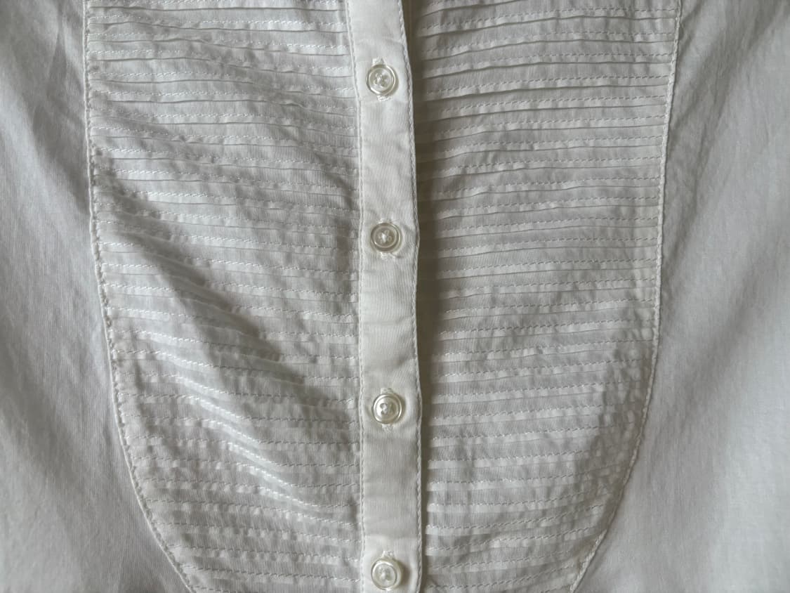 white blouse, pintuck detail 상품이미지1