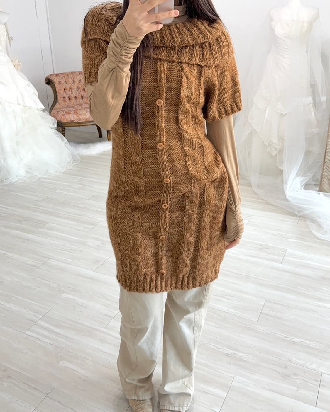 Button point orande brwon knit dress 상품이미지5