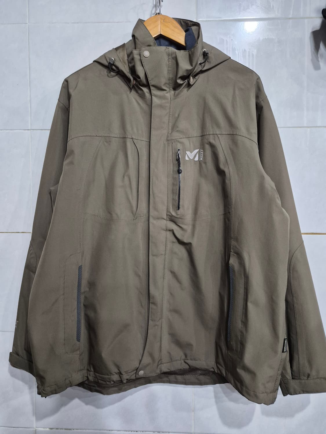 밀레의 고어텍스 자켓 상품이미지1