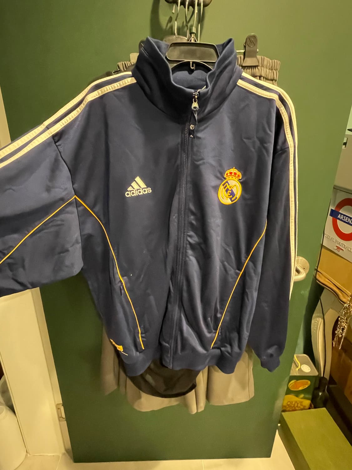 아디다스 레알 마드리드 오피셜 클래식 져지 (XL) 상품이미지5