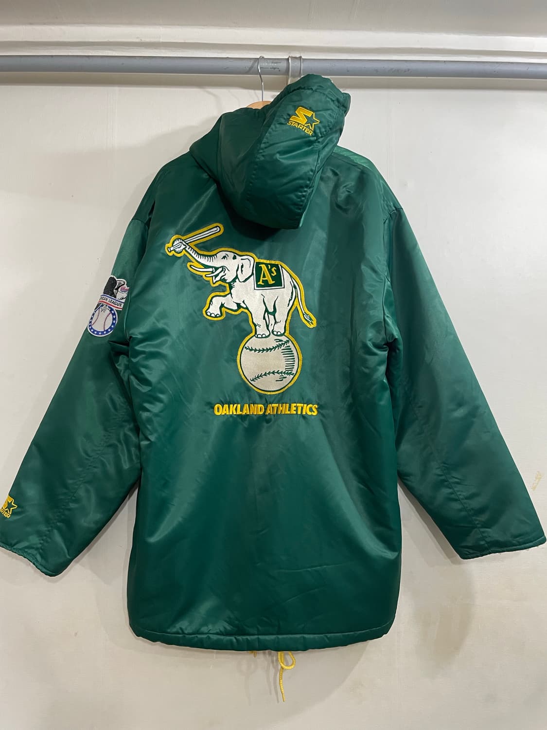 90s 스타터 MLB 오클랜드 애슬레틱스 사틴 코트 자켓 그린 상품이미지3