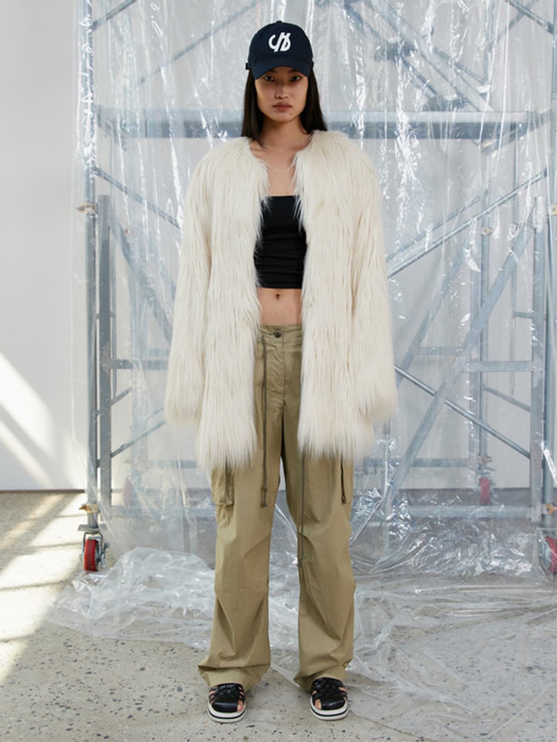 s/e/o 롱 헤어 퍼 코트 상품이미지1