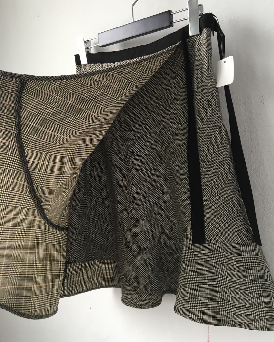 Check pattern wrap skirt 상품이미지3