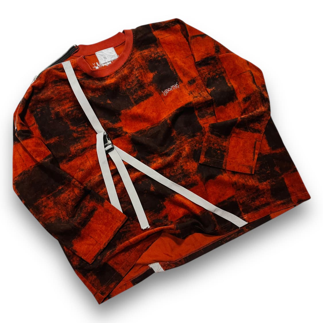 우빙 BUCKLE ON STRAP SLEEVE 상품이미지1